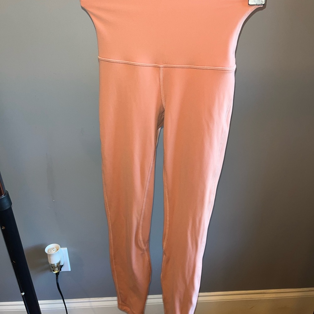 Pink lululemon leggings